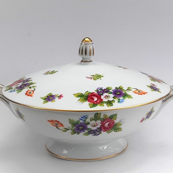 Sango China Covered Bowl Toureen 10" Japan Dresden Flowers Bouquet Gold VTG Mint - Picture 1 of 10